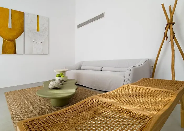 Nour, Modern High-ceiling Retreat With Pool In Plaka Naxos * Naxos City