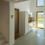 Nour, Modern High-ceiling Retreat With Pool In Plaka Naxos Willa