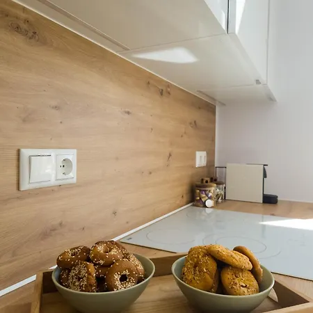 Nour, Modern High-ceiling Retreat With Pool In Plaka Naxos Villa Naxos City